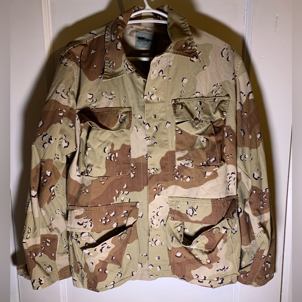 Vintage chocolate chip camo jacket